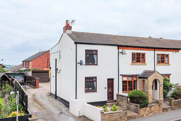 2 Bedroom End Terrace House For Sale In Thornhill Road, Middlestown, Wakefield, WF4