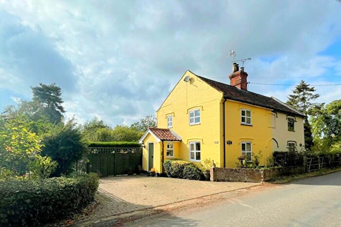 2 Bedroom Semi-Detached House For Sale In The Street, Easton, Woodbridge, IP13