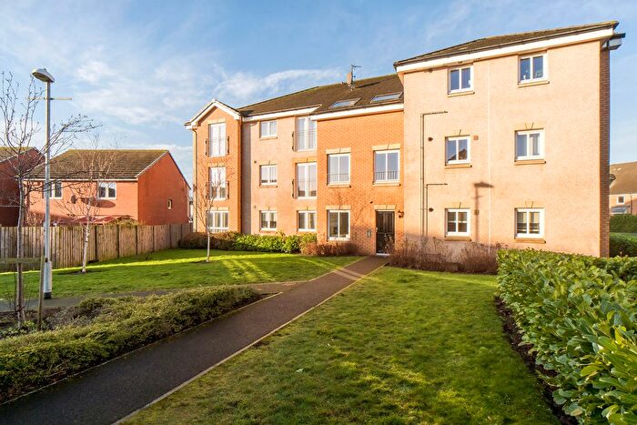 2 Bedroom Flat For Sale In Milligan Drive, Edinburgh, EH16