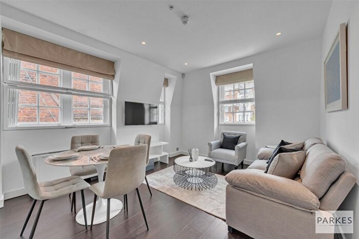 2 Bedroom Flat To Rent In Baker Street, London, W1U