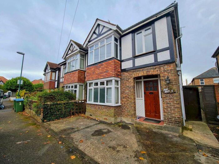 3 Bedroom Property To Rent In Wellington Road, Bognor Regis PO21