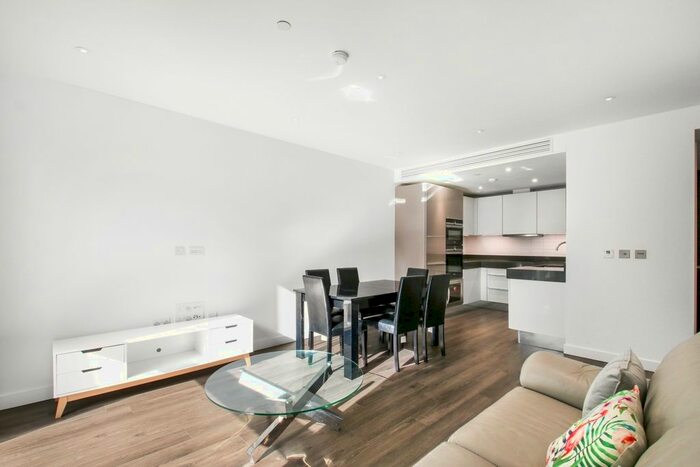 2 Bedroom Flat To Rent In Meranti House, London, E1