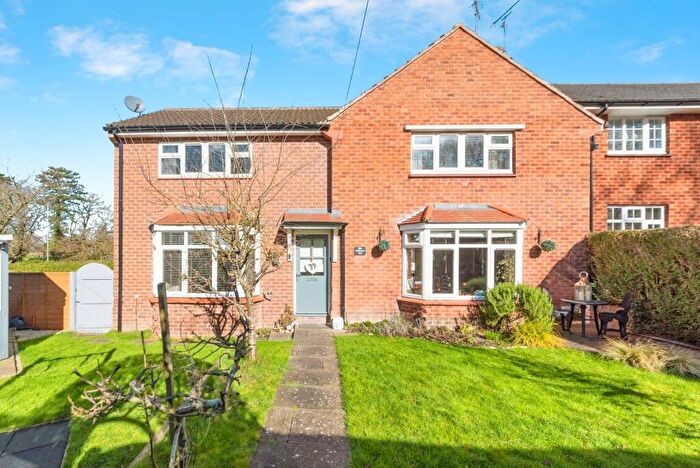 3 Bedroom Semi-Detached House For Sale In Brownlows Hill, Coddington, Newark, NG24
