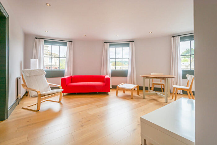 2 Bedroom Flat To Rent In Manvers Street, Bath, BA1