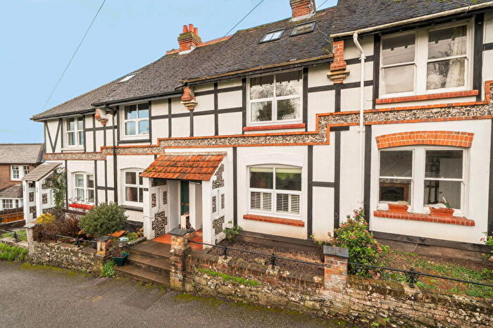 3 Bedroom Terraced House For Sale In School Road Twyford, SO21