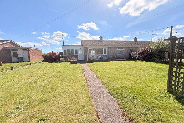 2 Bedroom Bungalow For Sale In Acle Road, Moulton St. Mary, Norwich, NR13