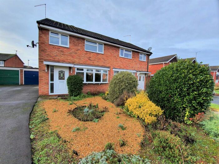3 Bedroom Semi-Detached House To Rent In Warwick Close, Market Drayton, TF9