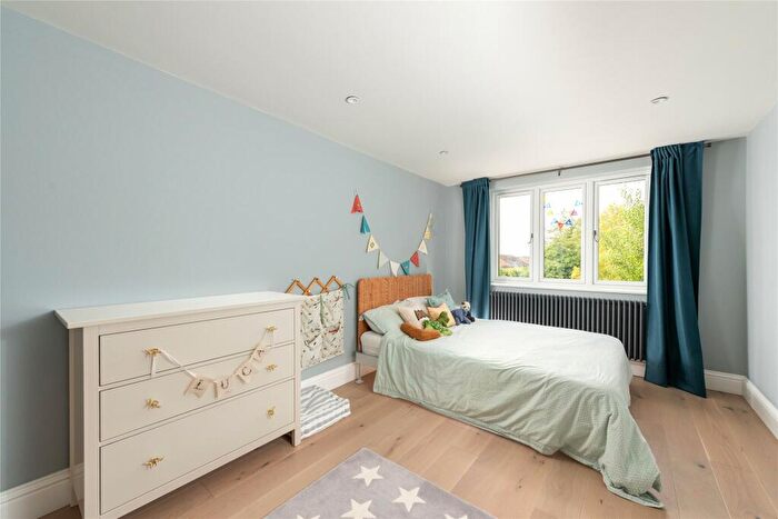 5 Bedroom Detached House For Sale In Sundon Road, Harlington, Dunstable, Bedfordshire, LU5