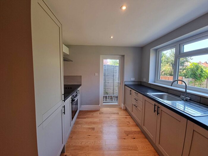 3 Bedroom Terraced House To Rent In Crawley Road, Wood Green, N22