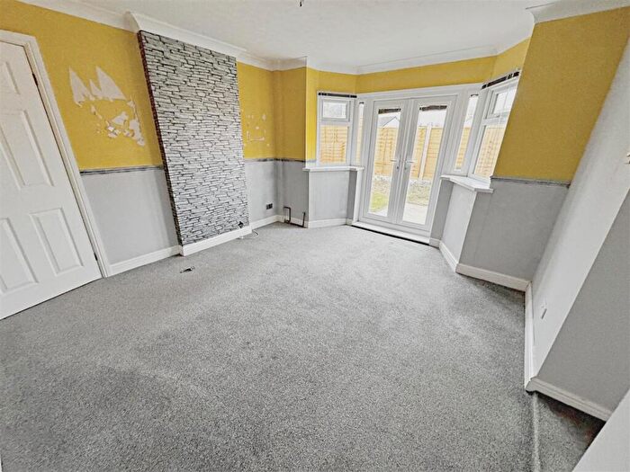 2 Bedroom Detached Bungalow For Sale In St. Lukes Grove, Humberston, Grimsby, N.E. Lincs, DN36