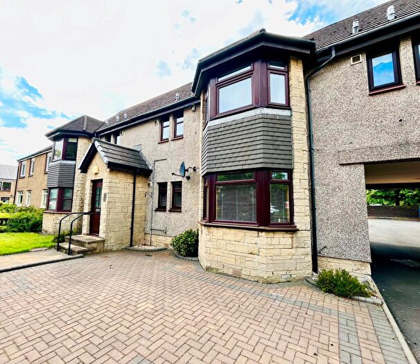 2 Bedroom Flat For Sale In Mathew Court, Grangemouth, Falkirk, FK3
