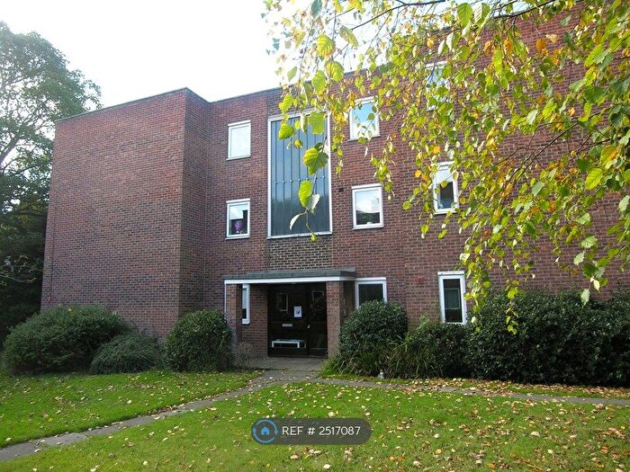 1 Bedroom Flat To Rent In Pottersfield, Enfield, EN1