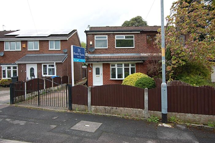 3 Bedroom Semi Detached House To Rent In Sharon Close, Ashton-under-Lyne, Greater Manchester, OL7