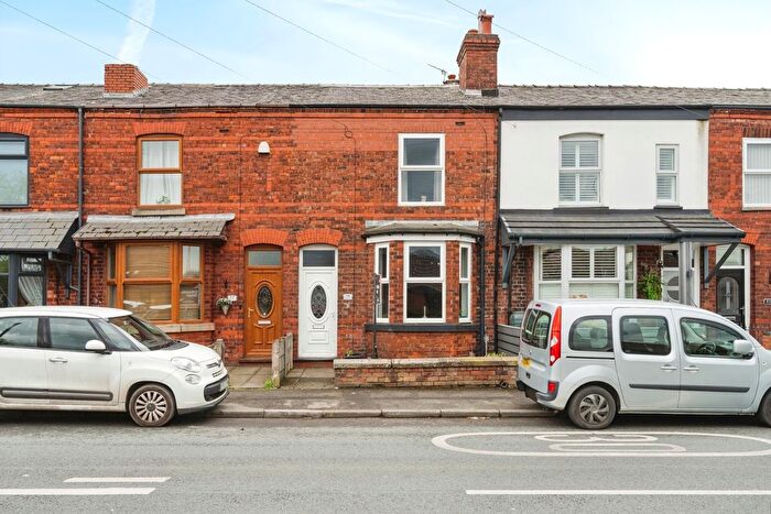 2 Bedroom Semi-Detached House For Sale In Lily Lane, Bamfurlong, Wigan, Greater Manchester, WN2