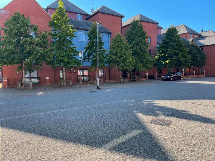 2 Bedroom Flat To Rent In Wherry Road, Norwich, NR1