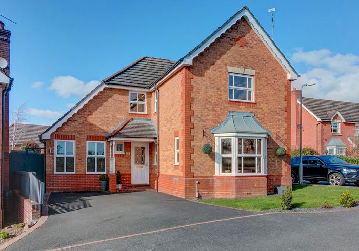 4 Bedroom Detached House For Sale In Acre Lane, Webheath, Redditch, B97
