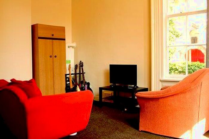 1 Bedroom Flat To Rent In Salisbury Street, Hull, HU5