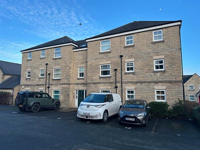 2 Bedroom Apartment To Rent In Bishopdale Court, Savile Park, Halifax, HX1