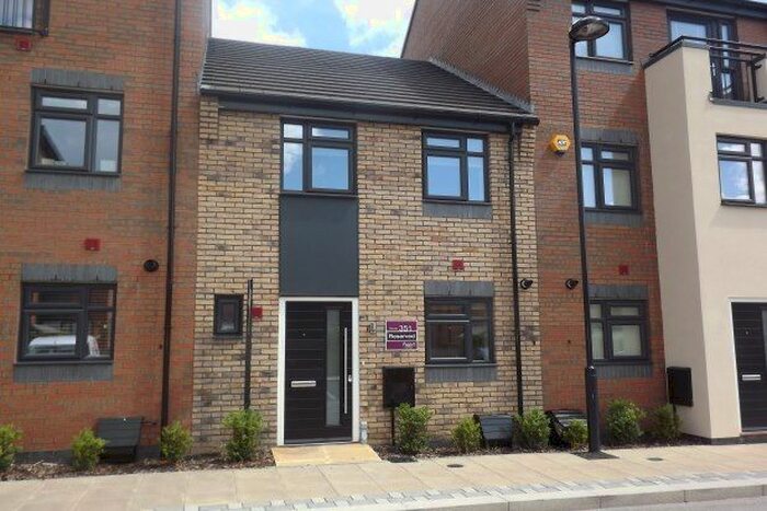 3 Bedroom Property To Rent In Norville Drive, Stoke-On-Trent, ST1