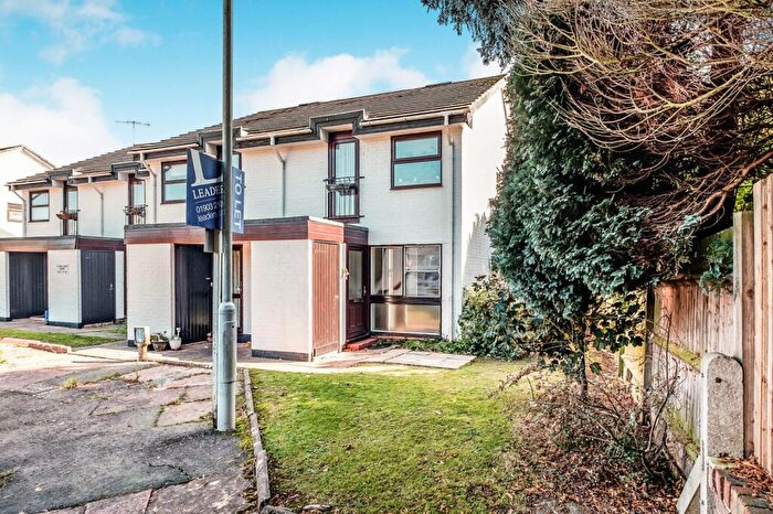 1 Bedroom Flat To Rent In Floral Dene Court, Wantley Road, Worthing, BN14