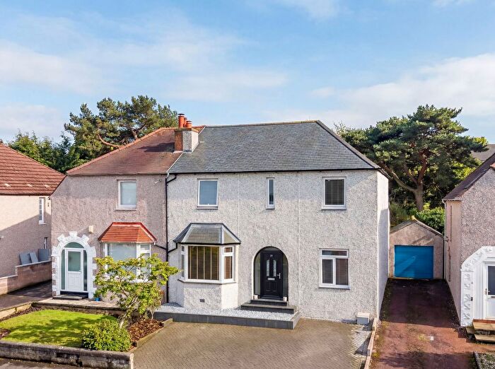 4 Bedroom Property For Sale In Downie Park, Dundee, DD3