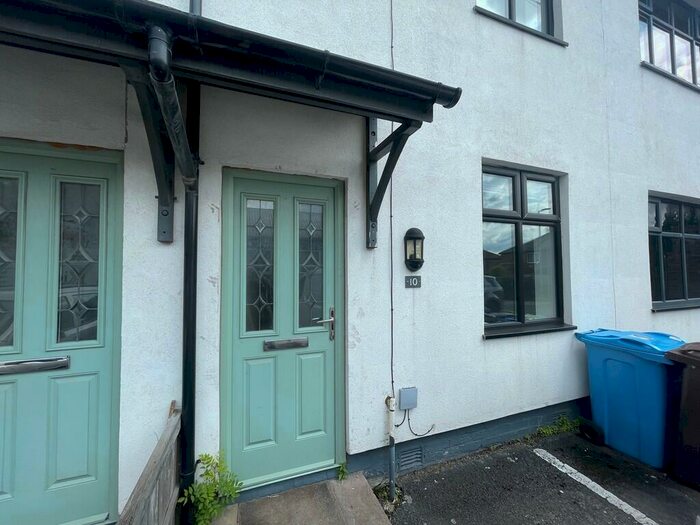 3 Bedroom Mews To Rent In Stamford Street Pendlebury Manchester Greater Manchester, M27
