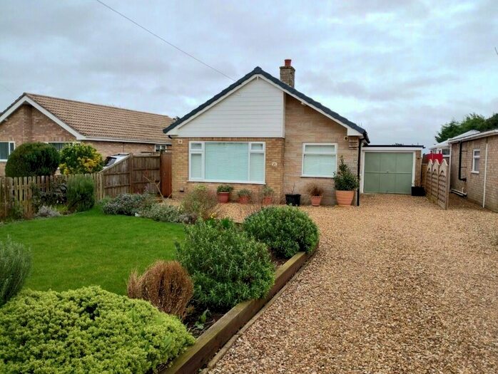 2 Bedroom Detached Bungalow To Rent In Broadgate, Weston, PE12