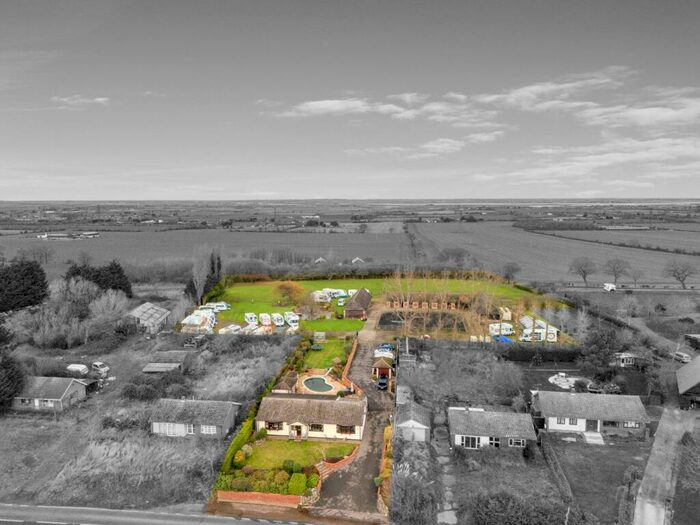 3 Bedroom Detached Bungalow For Sale In Latchingdon, CM3