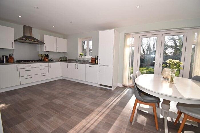 4 Bedroom Detached House For Sale In Mulligan Drive, Newcourt, Exeter, EX2