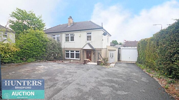 3 Bedroom Semi Detached House For Sale In Freshfield Gardens, Allerton, Bradford, West Yorkshire, BD15