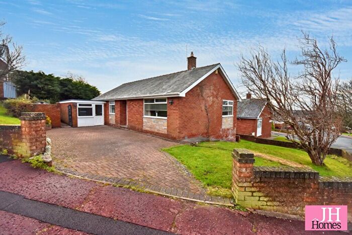 3 Bedroom Detached Bungalow For Sale In Chestnut Walk, Barrow-in-Furness, Cumbria, LA13