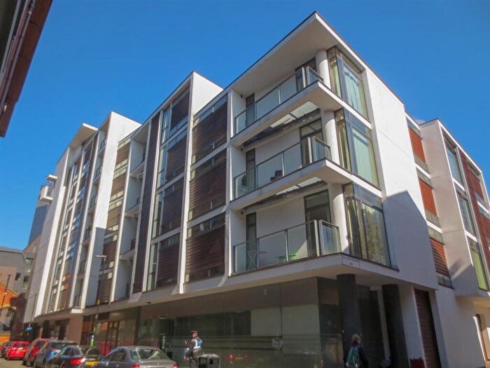 2 Bedroom Apartment To Rent In Design House, Northern Quarter, M4
