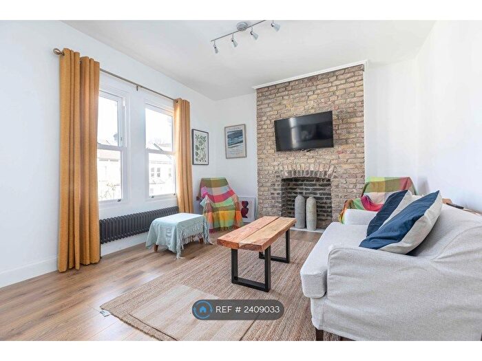2 Bedroom Flat To Rent In Croxley Road, London, W9