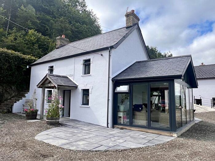 3 Bedroom Detached House For Sale In Dandderwen, Abercych, Boncath, SA37
