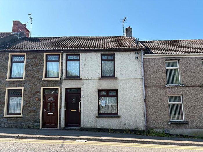 3 Bedroom Terraced House For Sale In , Glyncoed Terrace, Llanelli, Carmarthenshire, SA15