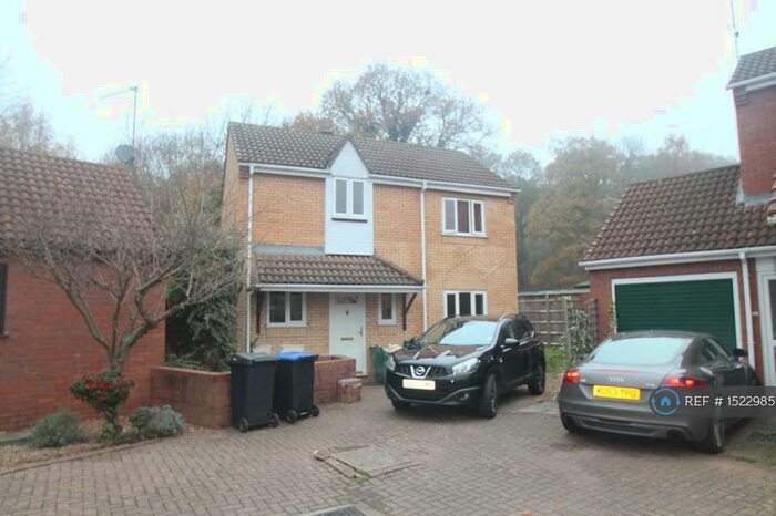 3 Bedroom Detached House To Rent In Hunsbury Green, Northampton, NN4