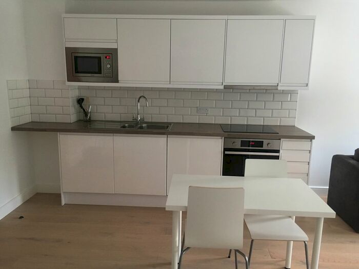 1 Bedroom Flat To Rent In Brook House, Cricket Green, Mitcham, Surrey, CR4