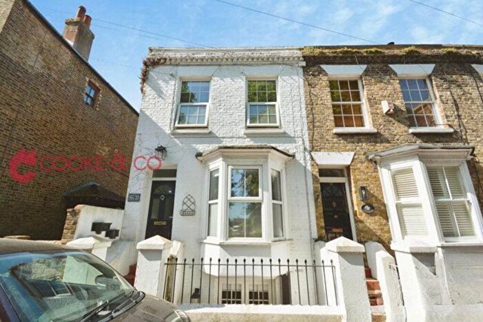 2 Bedroom House To Rent In High Street, St Peters, Broadstairs, CT10