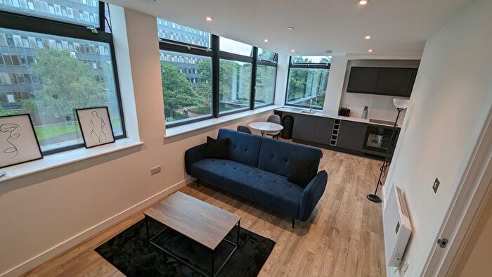 1 Bedroom Flat To Rent In Seymour Grove, Old Trafford, Manchester, M16