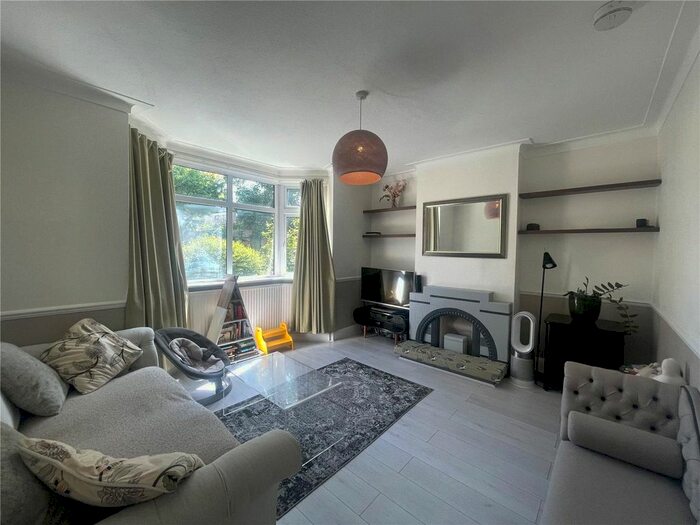 4 Bedroom Terraced House To Rent In Tregaron Avenue, London, N8