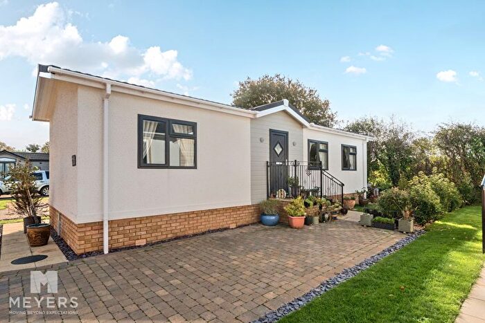 2 Bedroom Bungalow For Sale In Juniper Drive, East Stoke, BH20