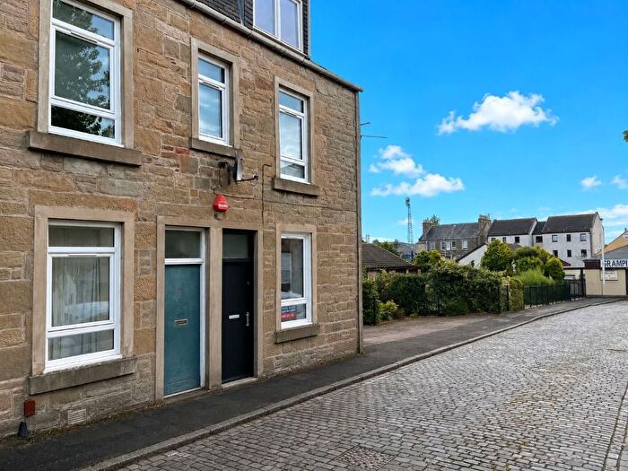 1 Bedroom Flat To Rent In North Street, Coldside, Dundee, DD3