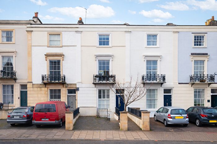 3 Bedroom Terraced House To Rent In St Pauls Road, Clifton, BS8
