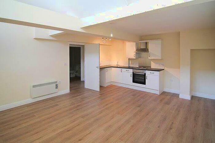 1 Bedroom Flat To Rent In Berkeley Court, High Street, Cheltenham, GL52