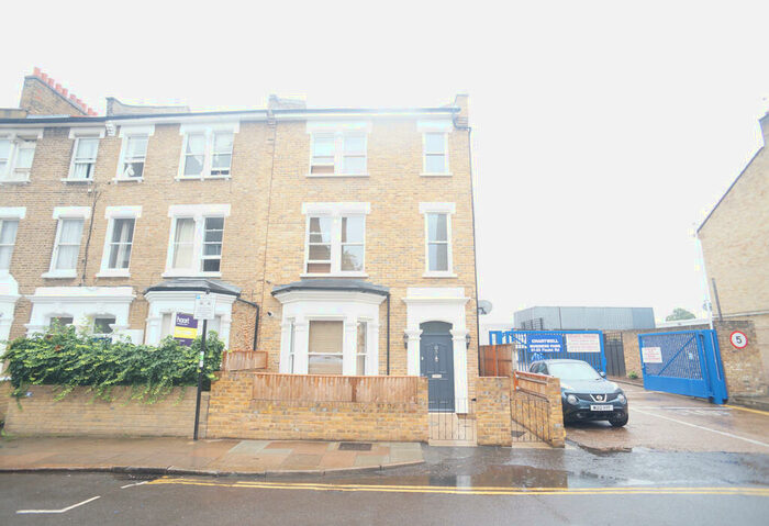 1 Bedroom Apartment To Rent In C, A Paulet Road, CAamberwell, London, SE5