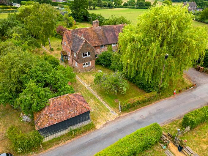 3 Bedroom Semi-Detached House For Sale In Back Lane, East Clandon, Guildford, GU4