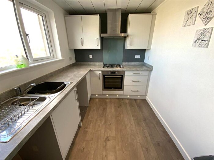 2 Bedroom Apartment To Rent In Easdale, St Leonards, East Kilbride, G74
