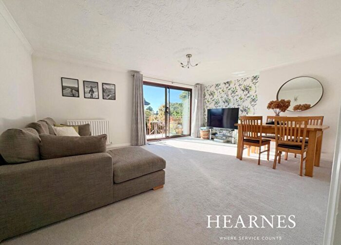 2 Bedroom Apartment For Sale In Sandecotes Road, Lower Parkstone, Poole, BH14