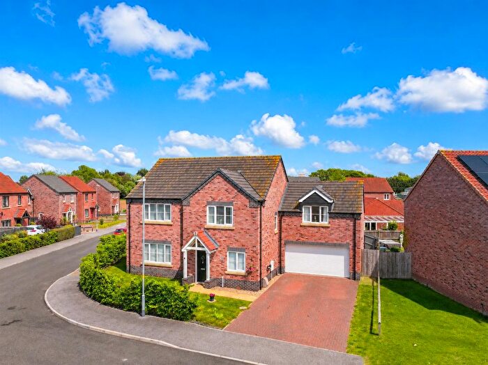 4 Bedroom Detached House For Sale In Turnpike Road, Whaplode, Spalding, PE12