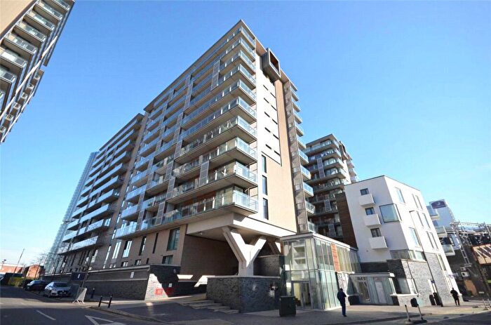 2 Bedroom Apartment To Rent In Spectrum, Manchester City Centre, Salford, M3